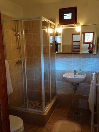 Дома для отпуска Cabana Bavaria Совата Дом с 4 спальнями-22